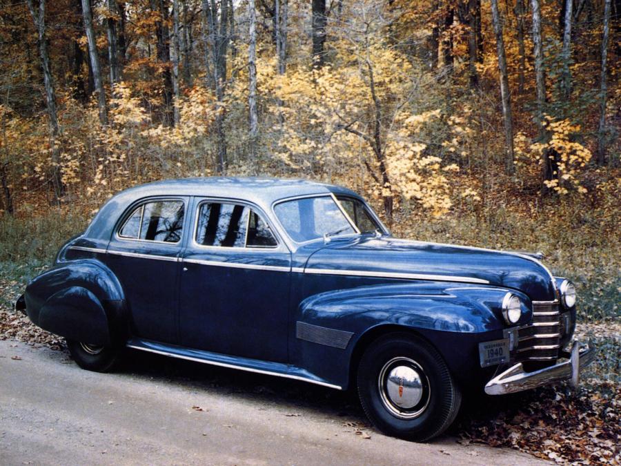  Oldsmobile Custom Cruiser 1940 года  (фото 2 из 5)
